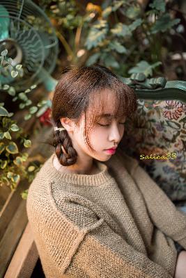 黑色天鹅绒1976意大利