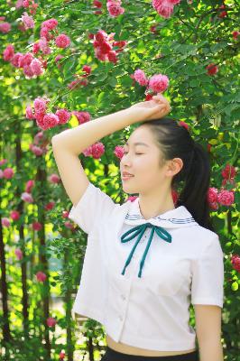 红楼梦电影徐锦江