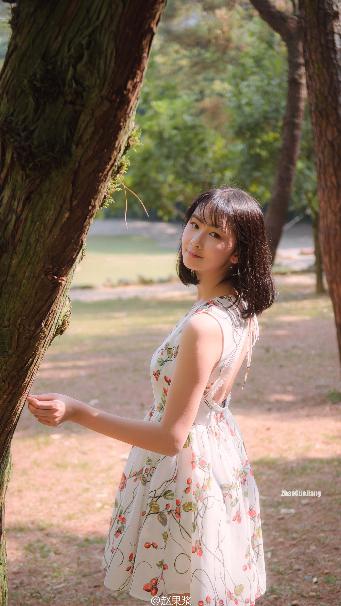 迪拜的女孩在线观看完整免费高清满天星